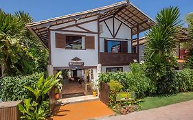 Shanti House Apart